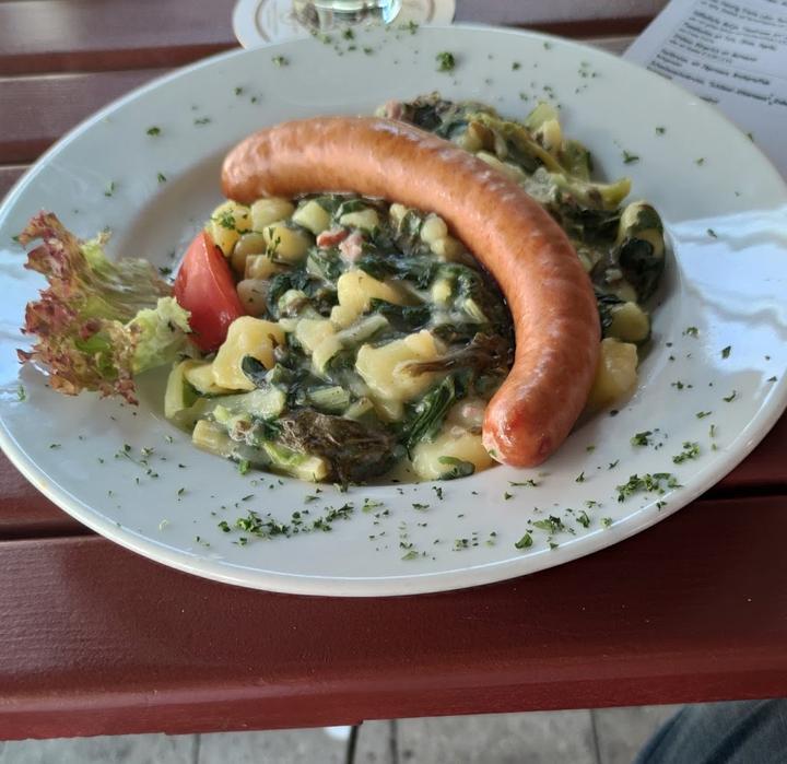 Brauereiausschank Gulasch